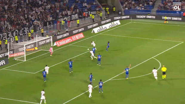 Nicolás Tagliafico's first goal at Olympique Lyonnais